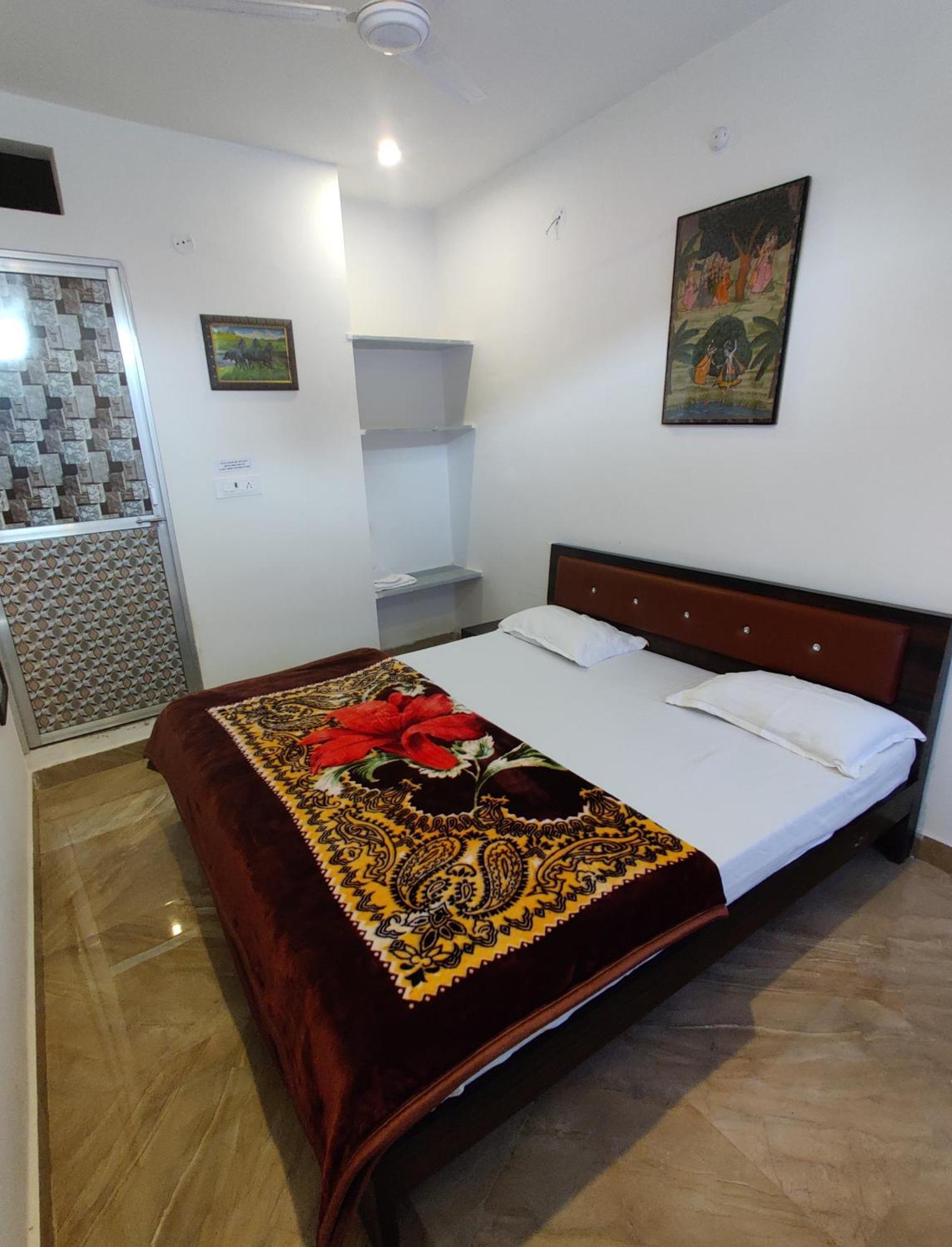 Varah Square Guest House Pushkar Room photo